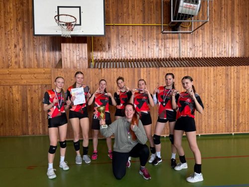 2026-Okresní turnaj ve volejbale-Kostelec nad Orlicí výběr 8.A a 9.A